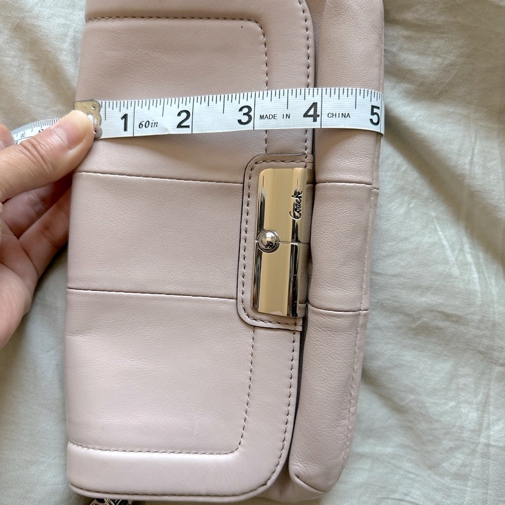 Coach Clutch/Wristlet - Picture 5 of 10